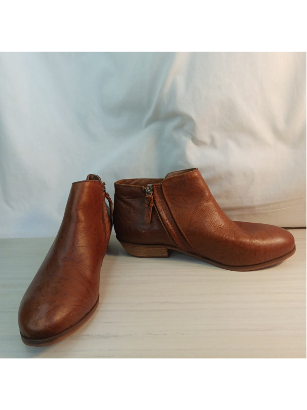Softwalk Rocklin Leather Ankle Boot Women's 12WW Wide Arch Support S1457-206